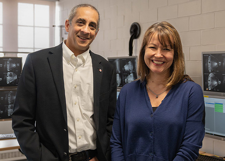 Research award winners Ravi Menon and Lisa Saksida.