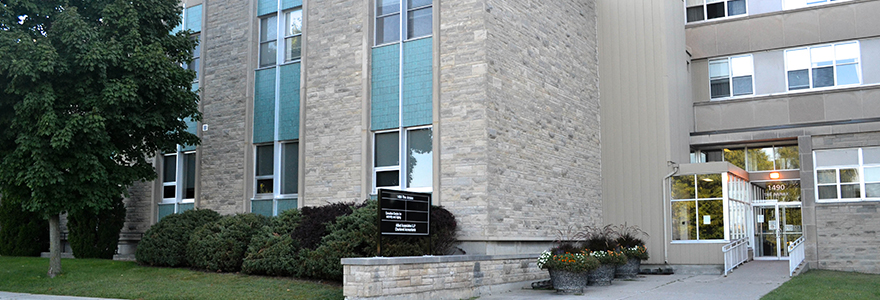 about_880x300.jpg