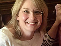 angela_roberts_150_200.jpg