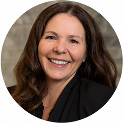 Samantha Anderson in Lab