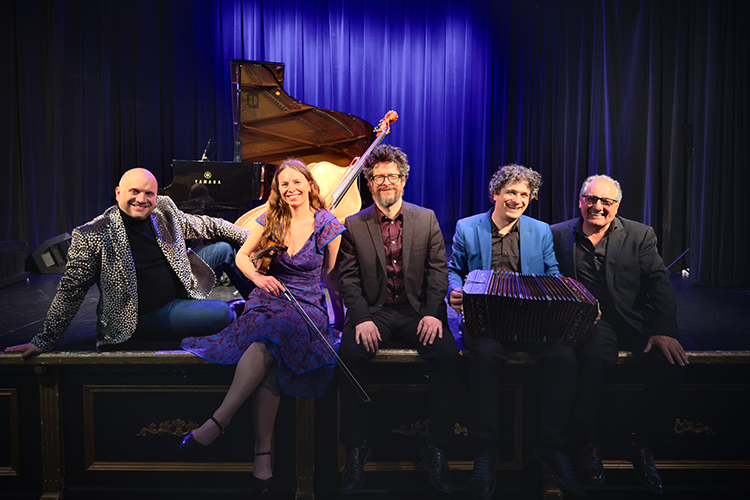 Payadora Tango Ensemble with singer, Elbio Fernandez