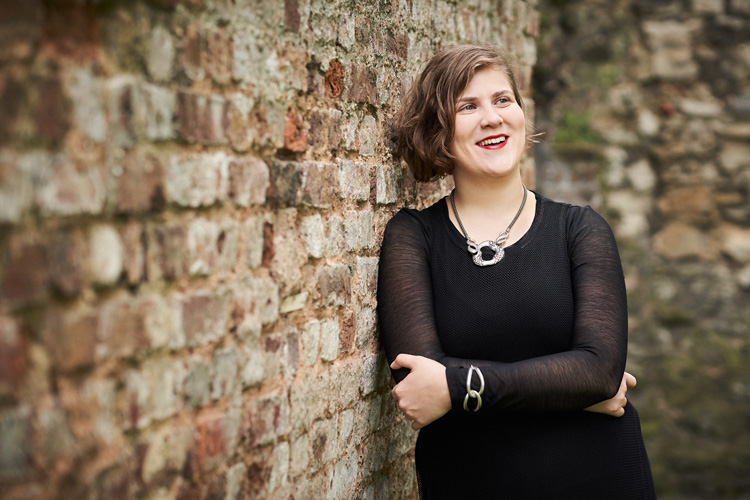 Ema Nikolovska, mezzo-soprano