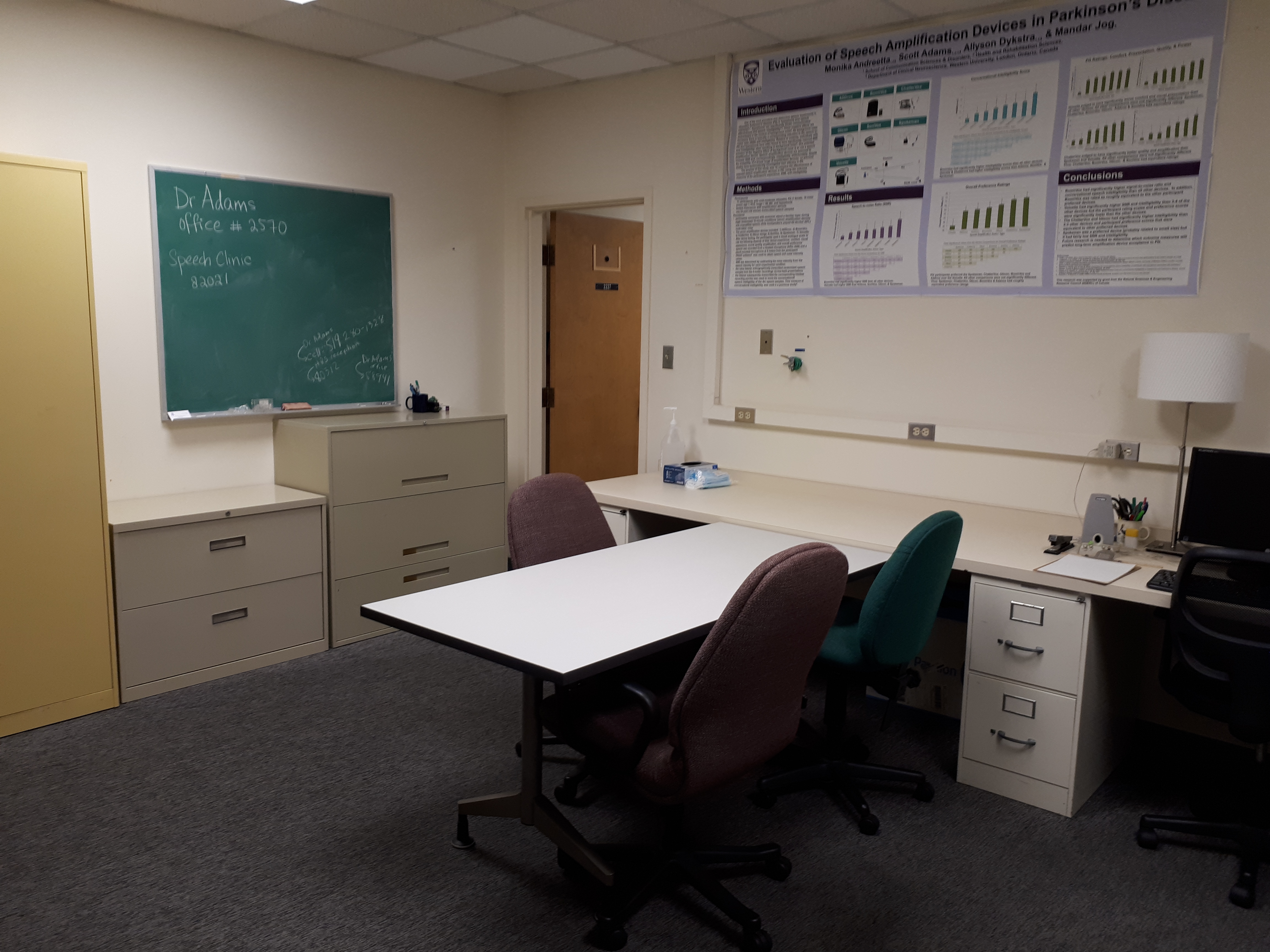 Lab-room-1c.jpg