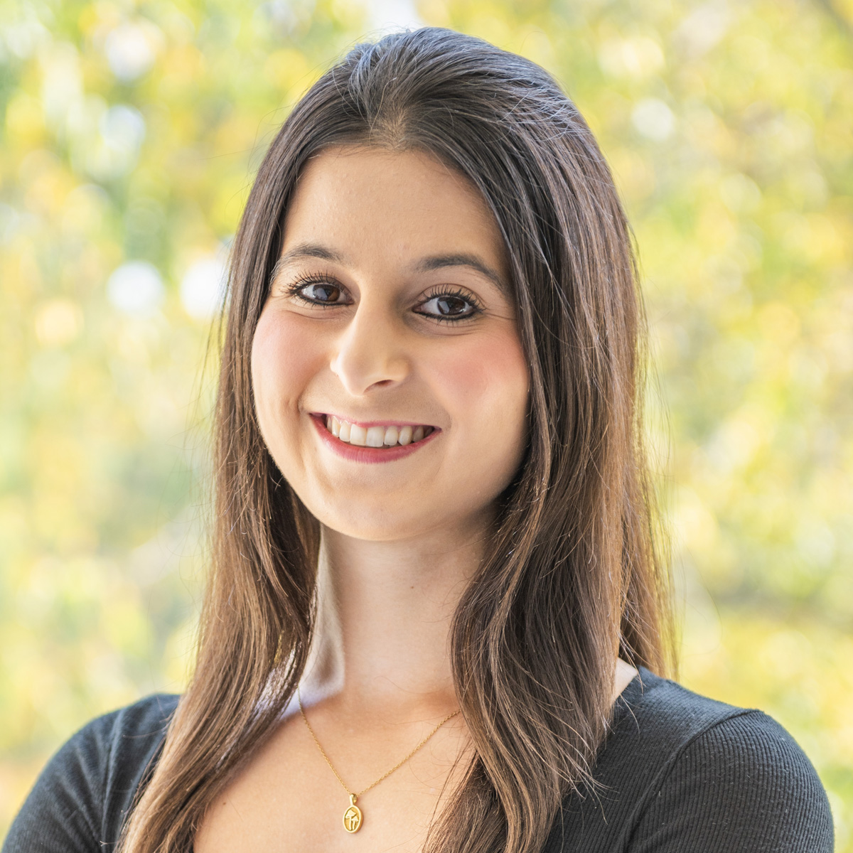 Headshot of Arianna Mastrolonardo.