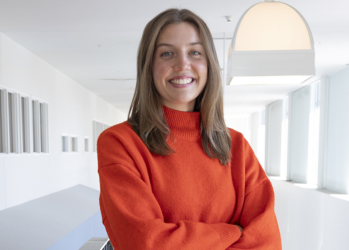 Headshot of Zoë Kreze