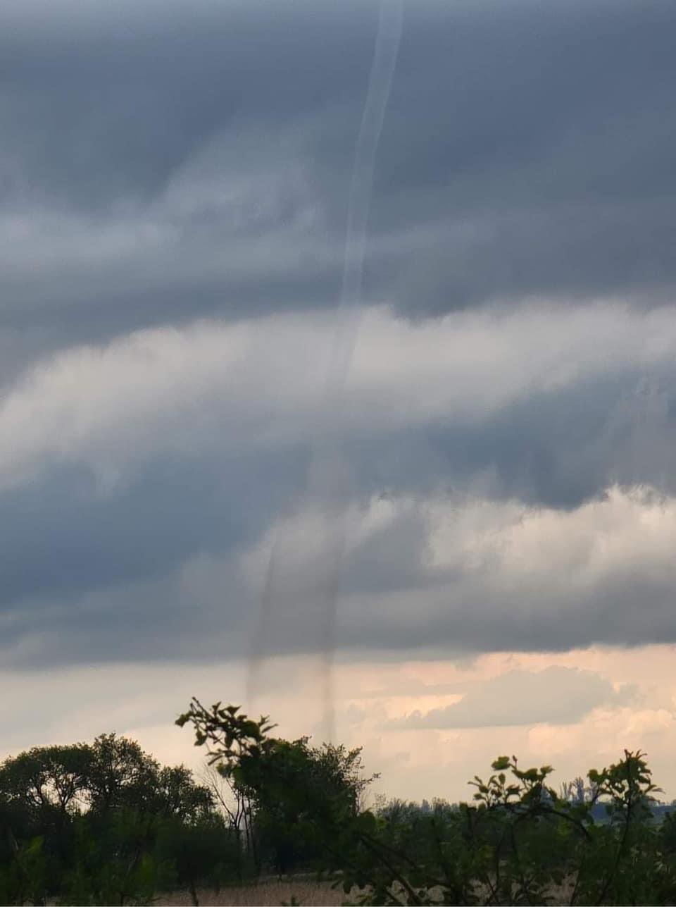 Landspout.jpg