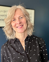 Portrait of Beth Russell-Minda