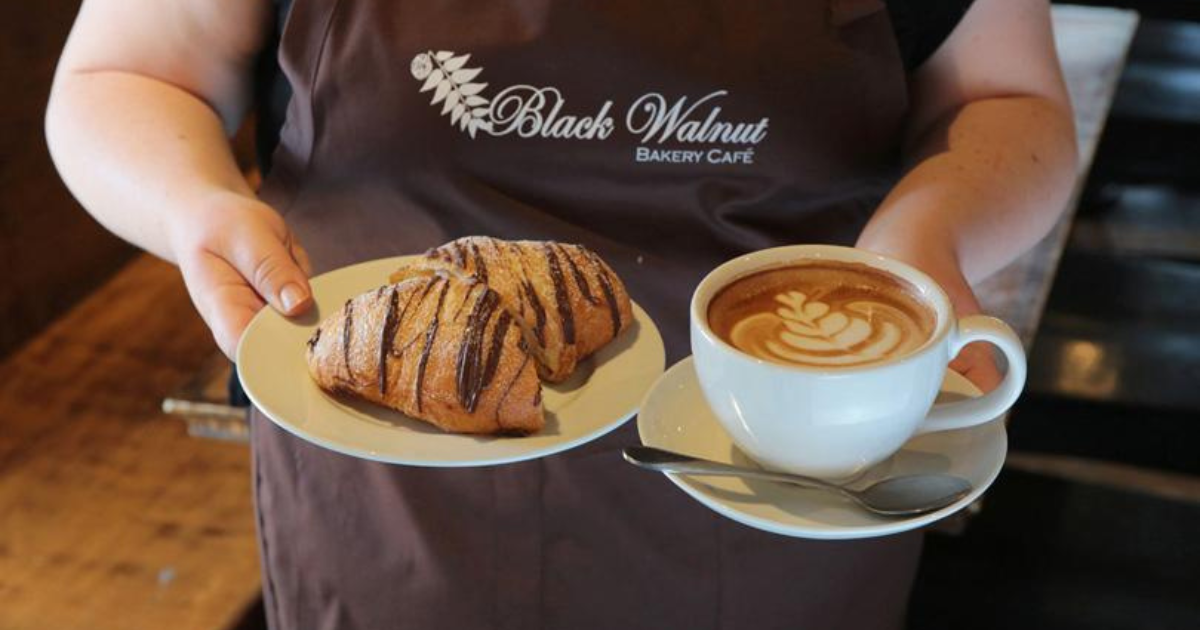 black walnut cafe